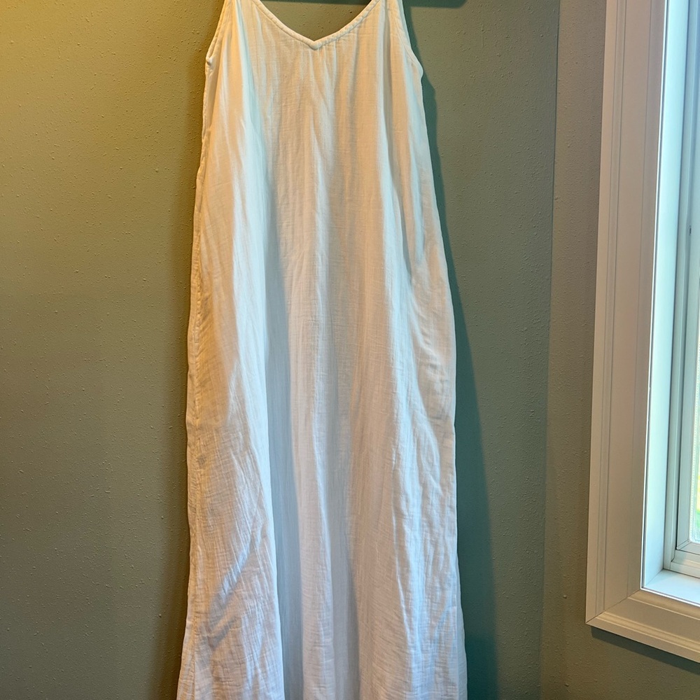 VENUS White Maxi Dress